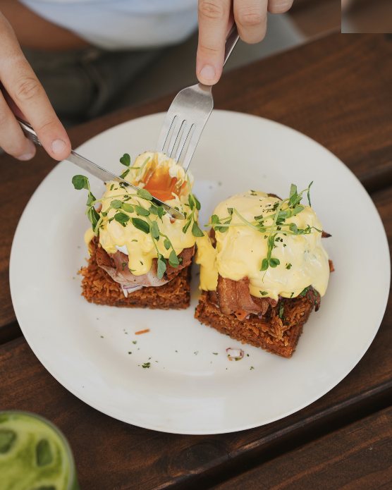 Rosti benedict with hollandaise